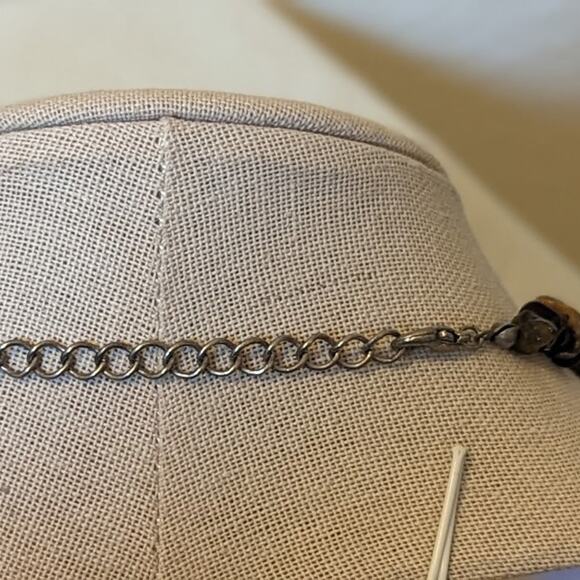 Vintage Tiger's Eye and Black Stone Chip Necklace - Picture 4 of 7